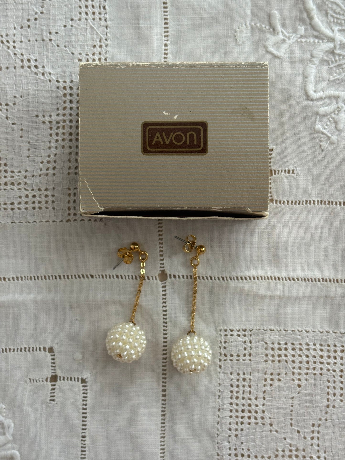 Kolczyki Avon “Snowball”,1991 rok