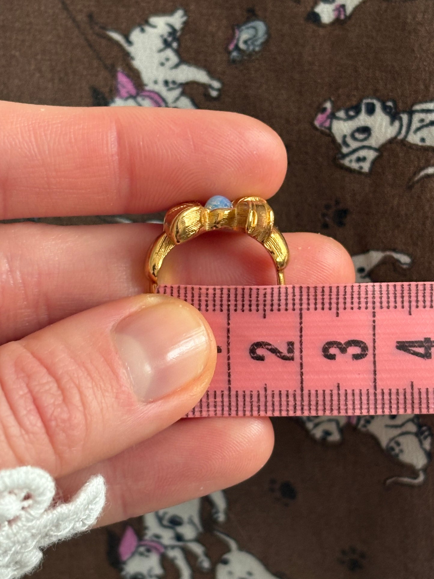 Pierścionek  Avon „Delicate Bow”, 1994 rok