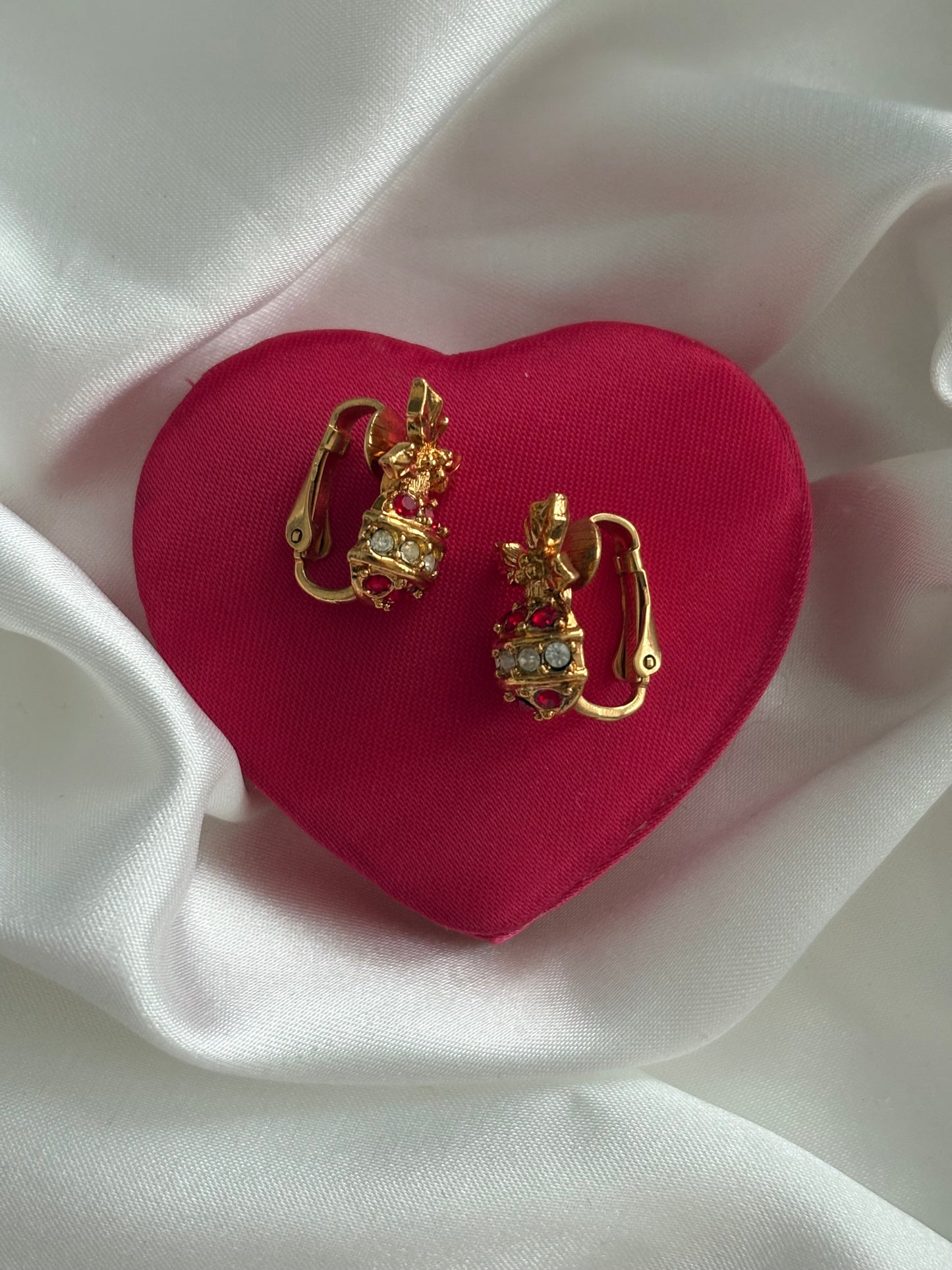 Klipsy Avon “Sparkling Christmas ornament”,1992 rok