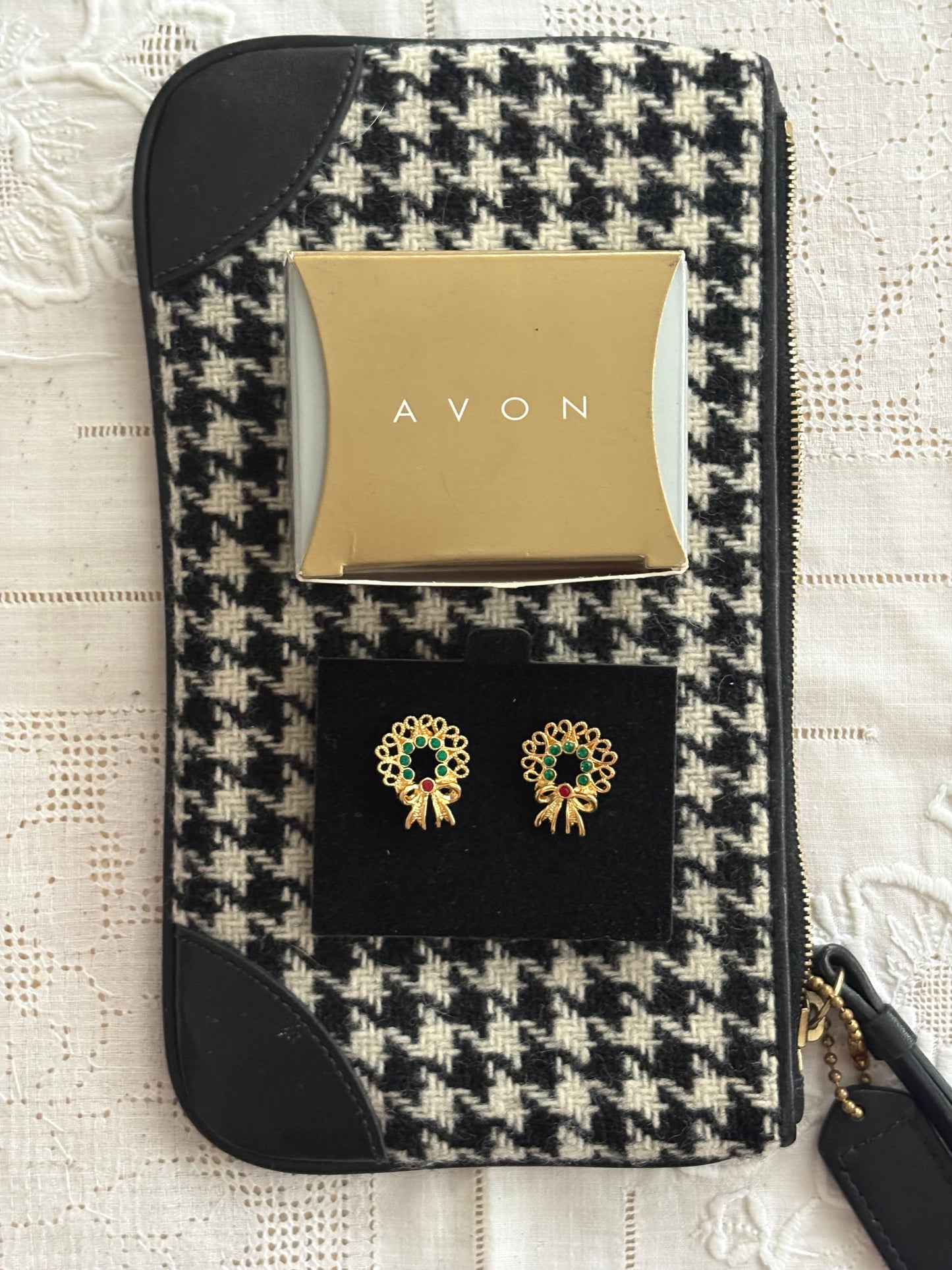 Kolczyki Avon “ Christmas wreath”,1997 rok