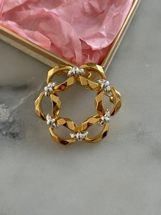 Broszka marki Anne Klein
