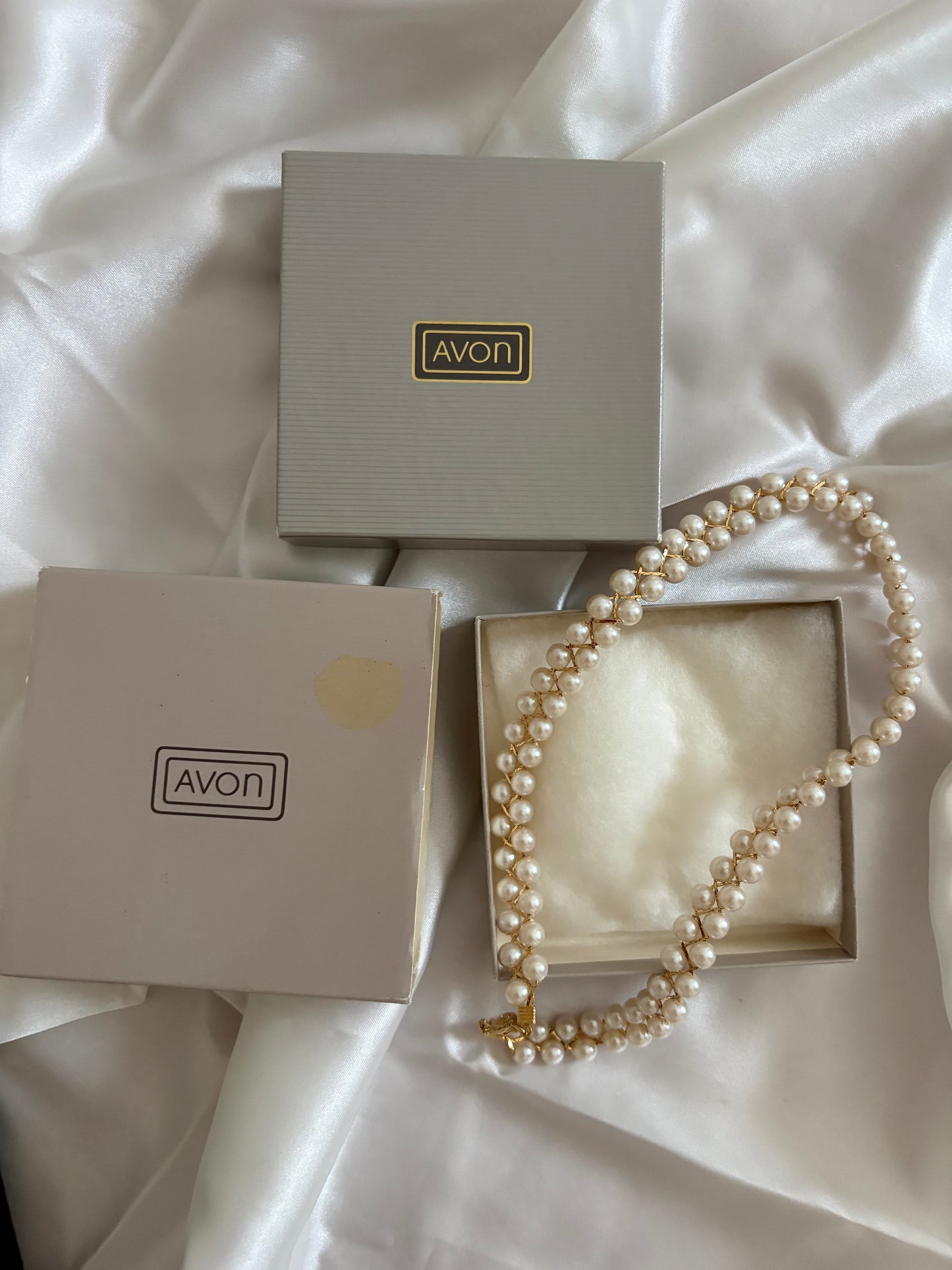 Naszyjnik Avon „Pearlized weave choker”,1985 rok