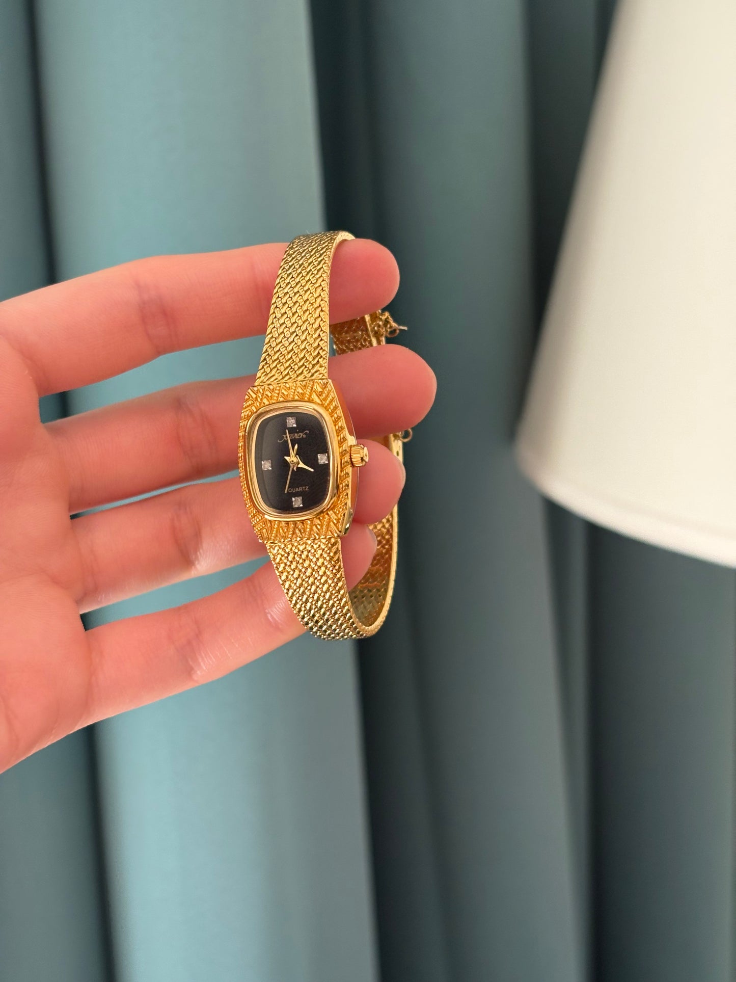 Zegarek pozłacany vintage marki Xavier