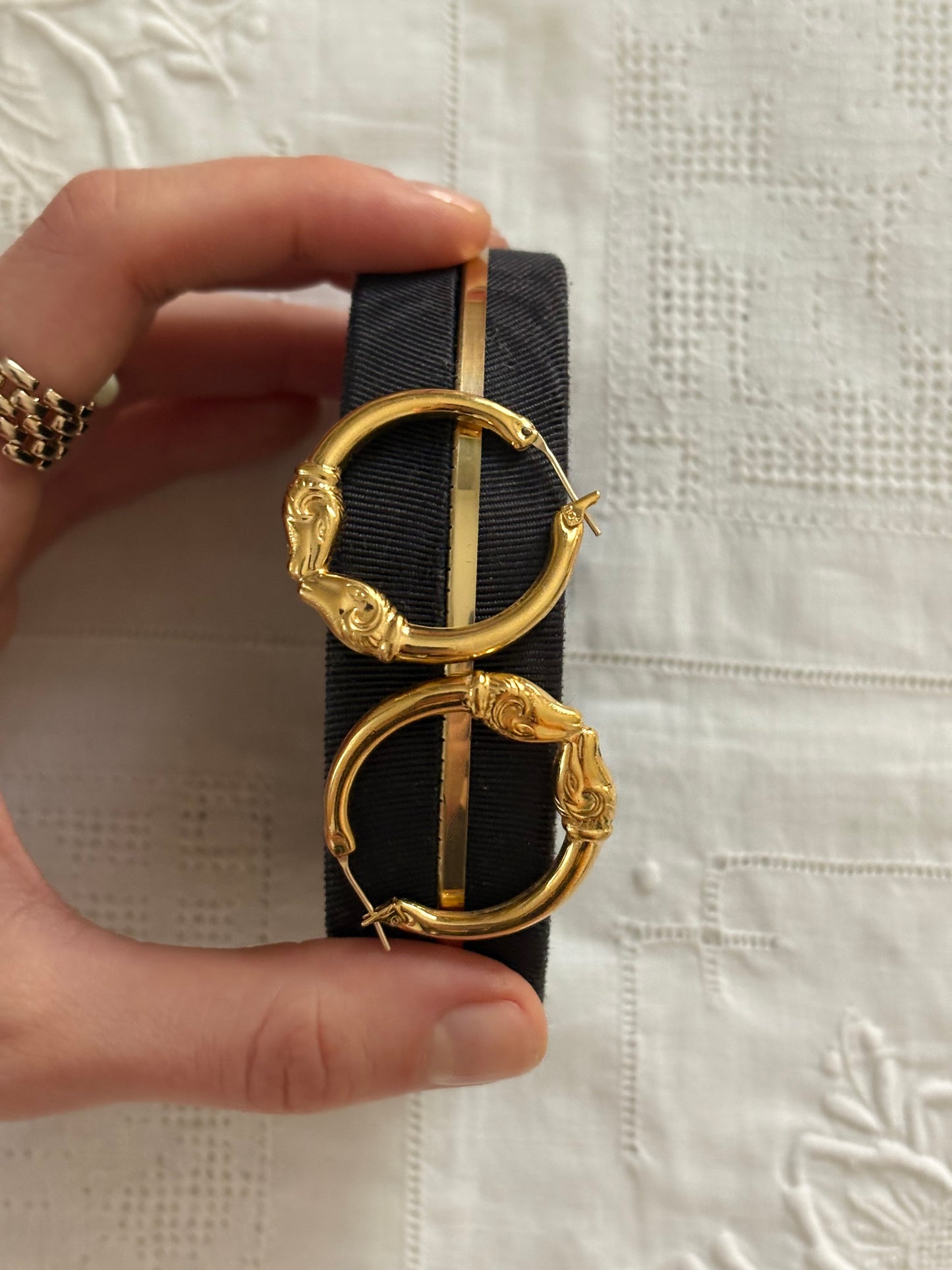 Kolczyki Monet „Kissing Rams”