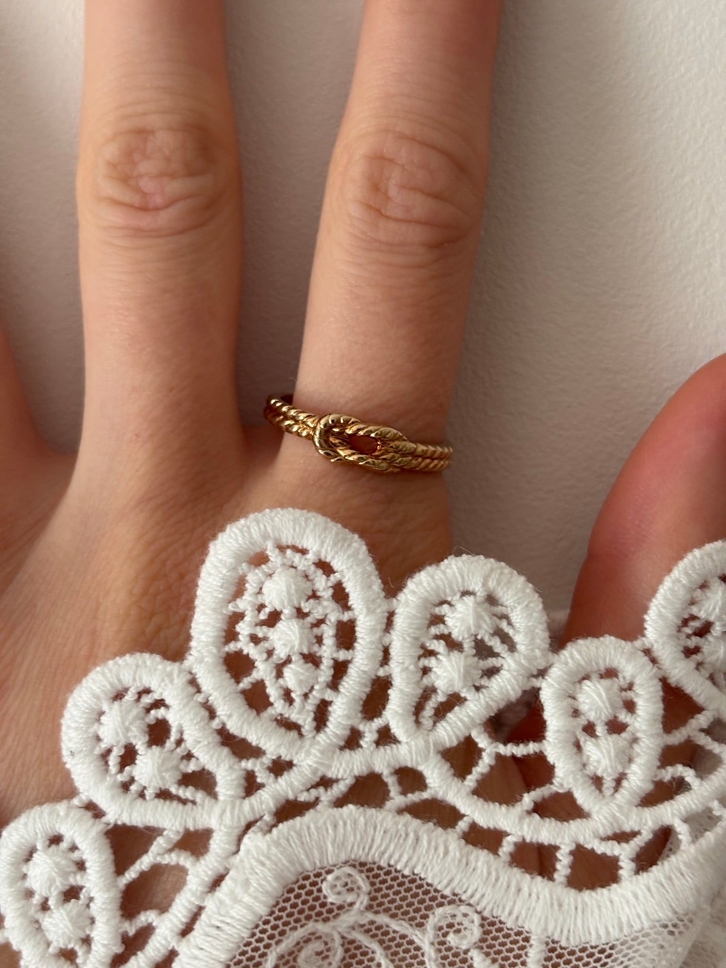 Avon “Love Knot Ring”