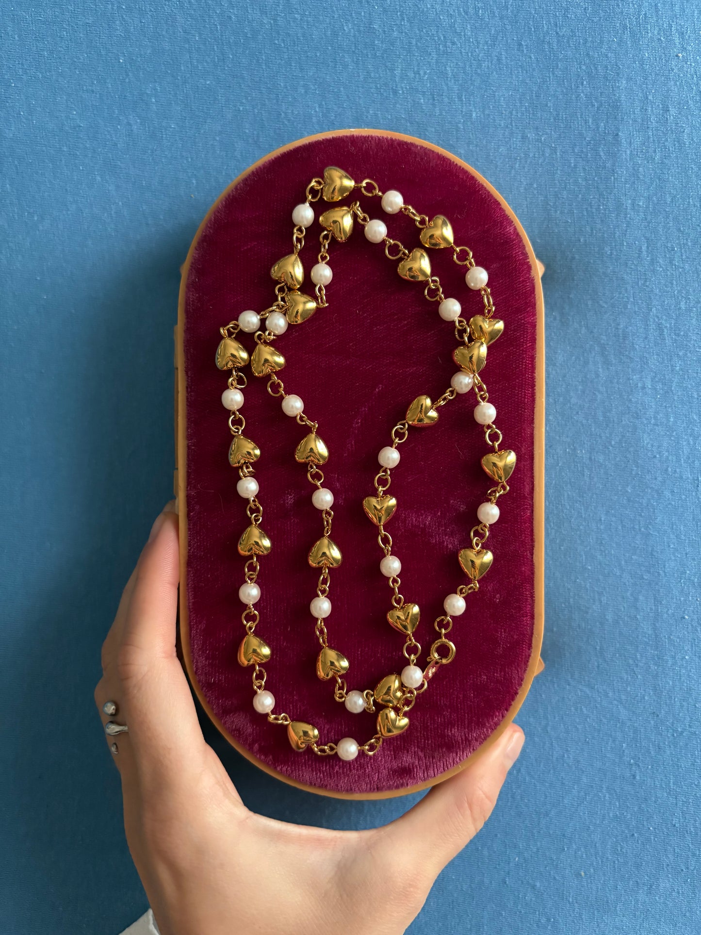 Naszyjnik Trifari z perłami i serduszkami