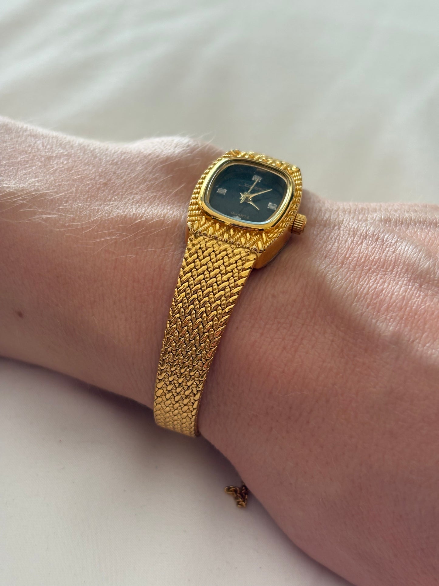 Zegarek pozłacany vintage marki Xavier