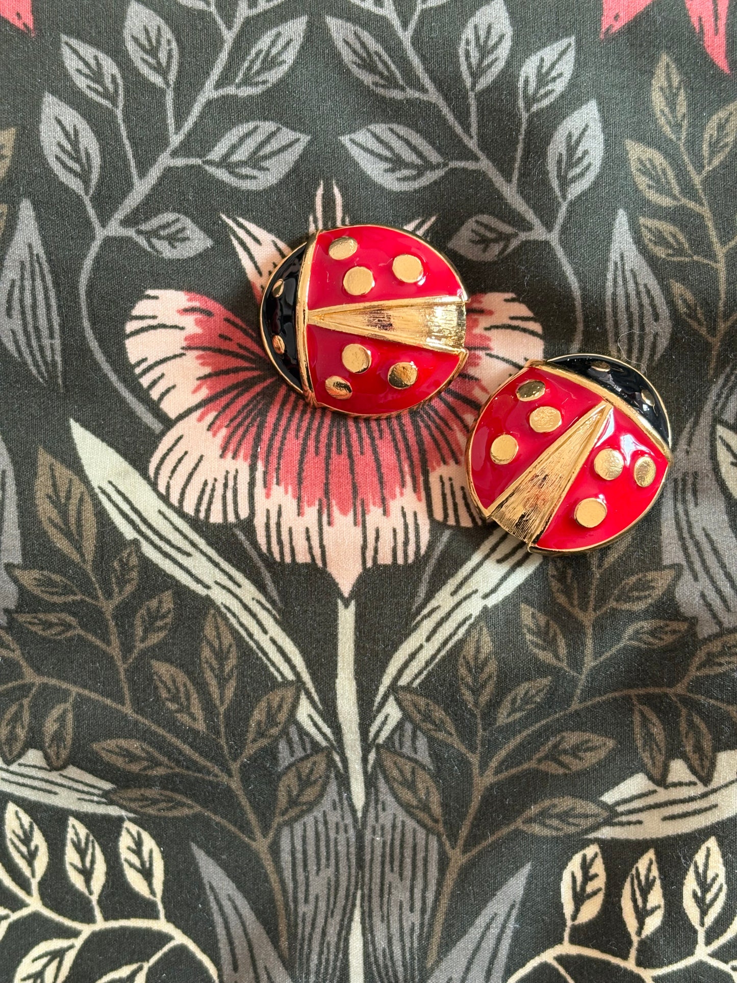 Large Avon "Lucky Ladybug" clips, 1992