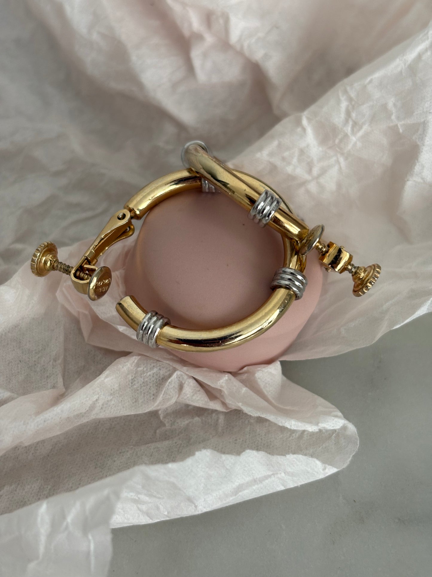 Dwukolorowe klipsy-koła Napier