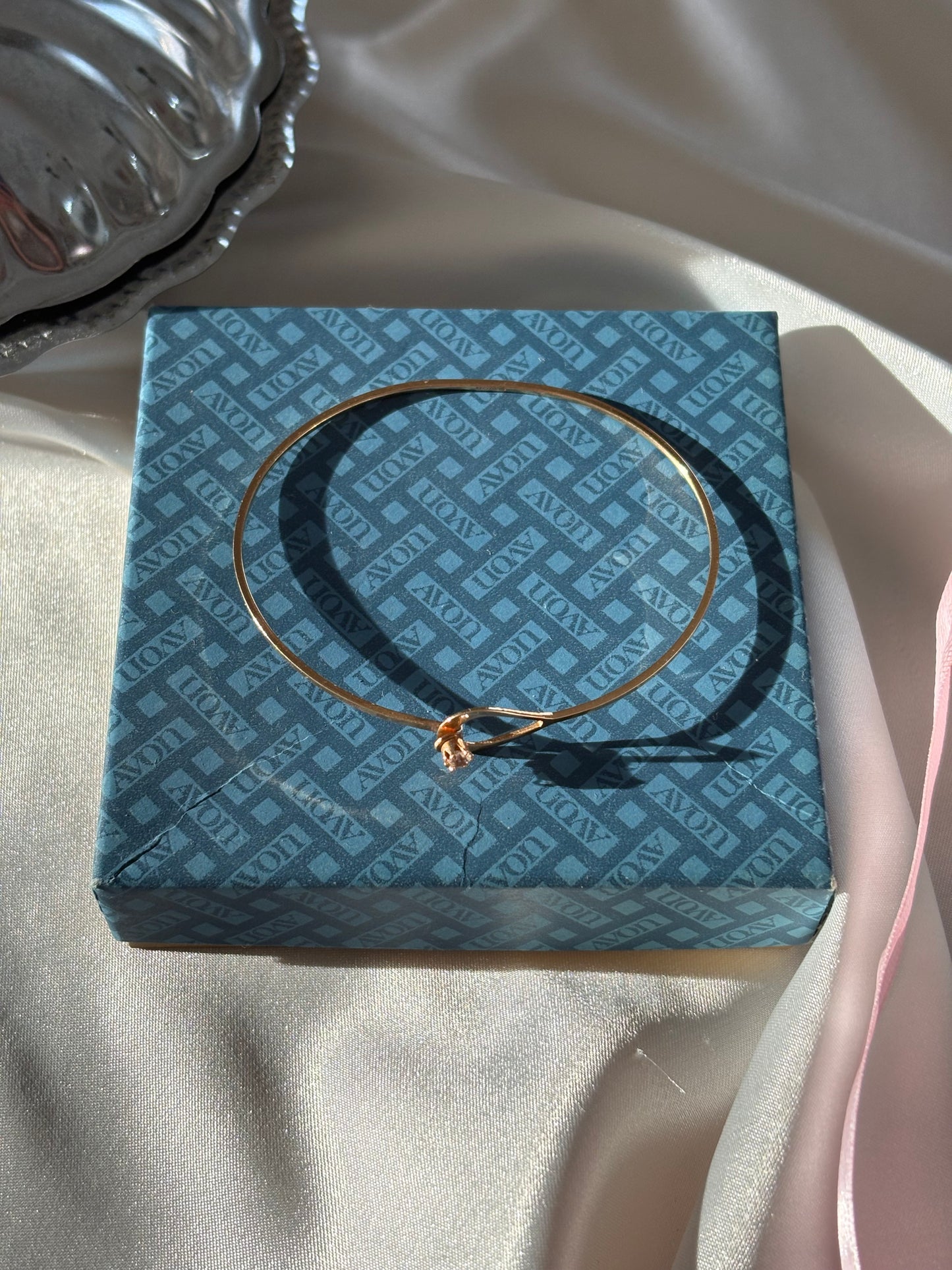 Avon bracelet
"Catch a Star", 1978