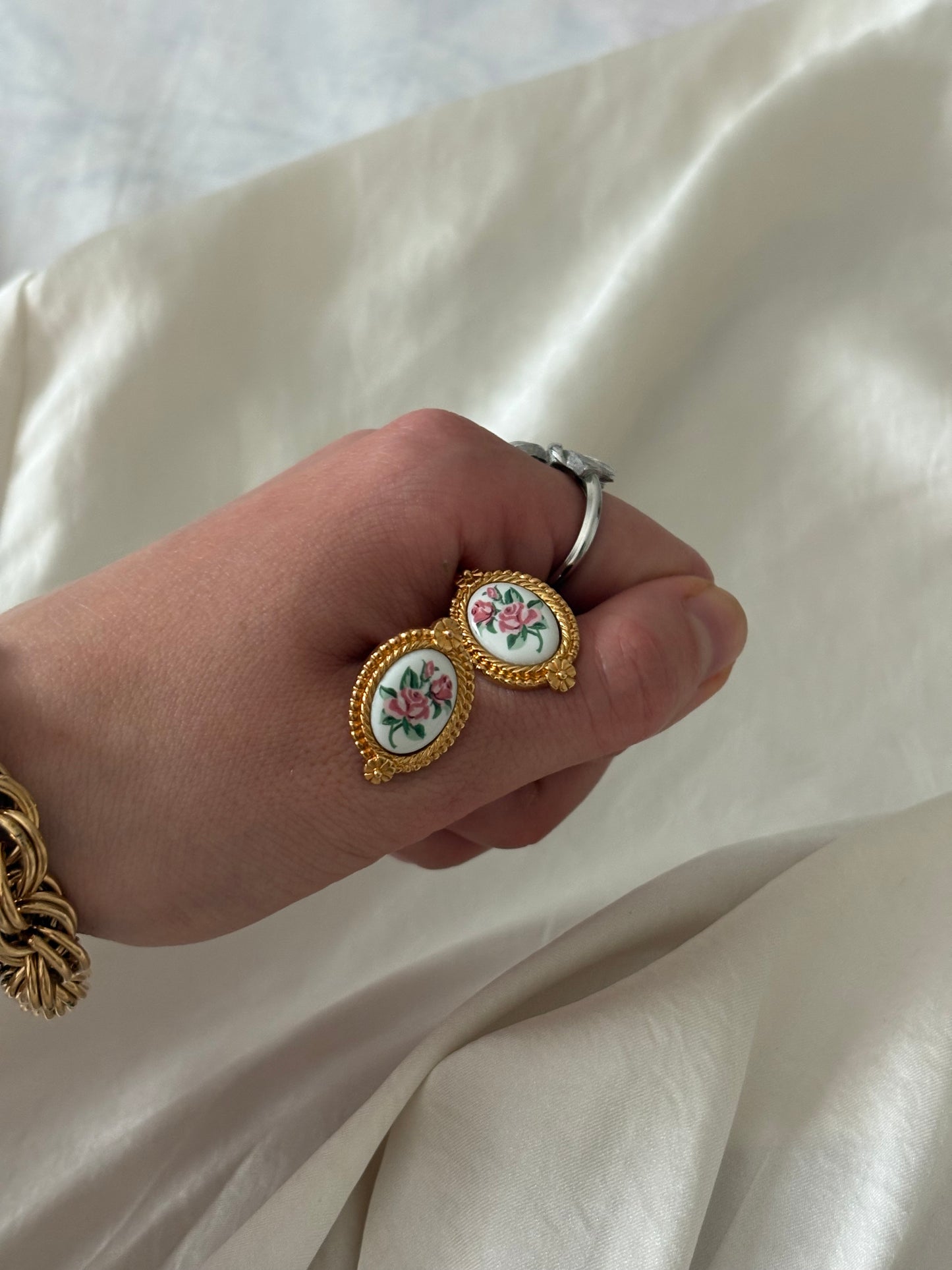 Avon earrings with painted decoration