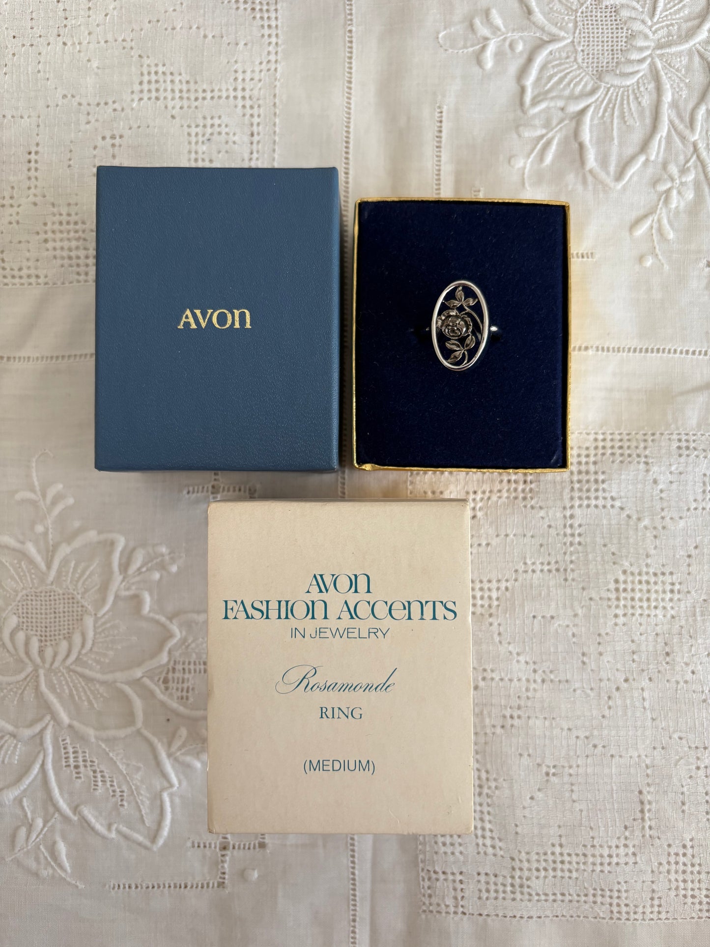 Avon "ROSAMONDE" ring, 1975
