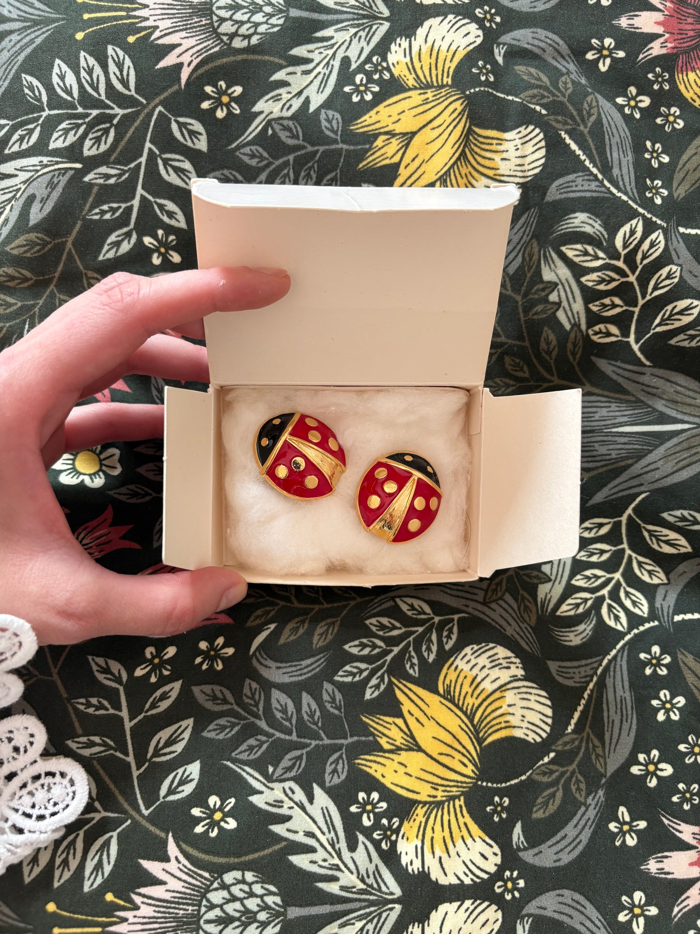 Large Avon "Lucky Ladybug" clips, 1992