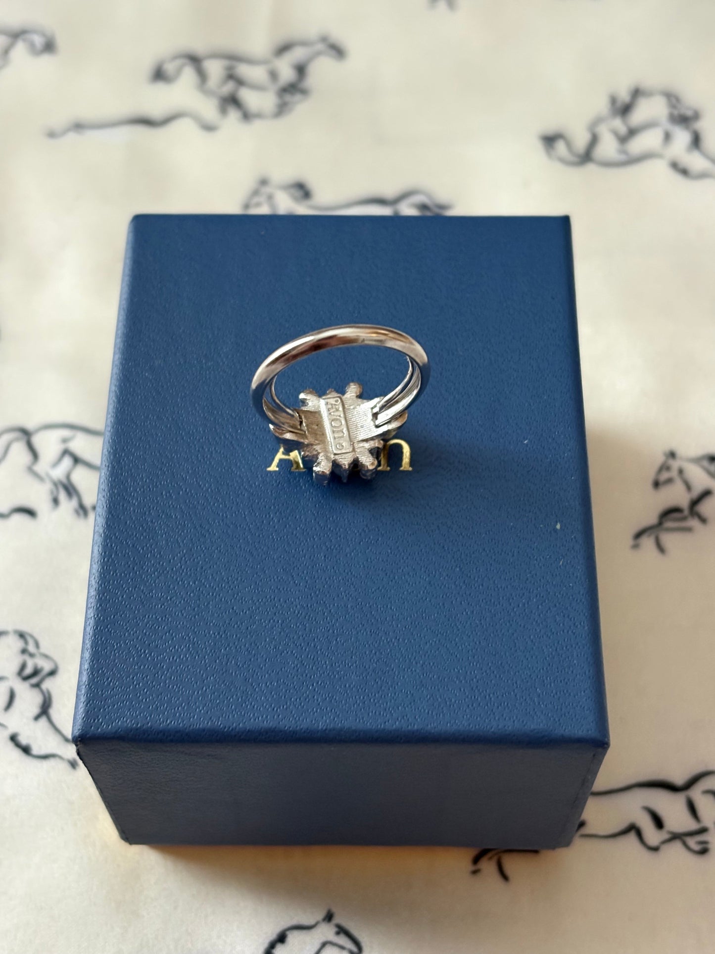 Avon "Starsong" ring, 1974