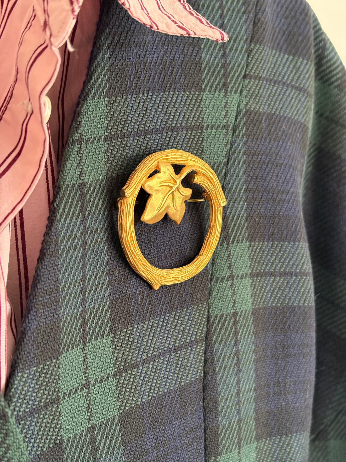 Givenchy gold-plated ivy brooch