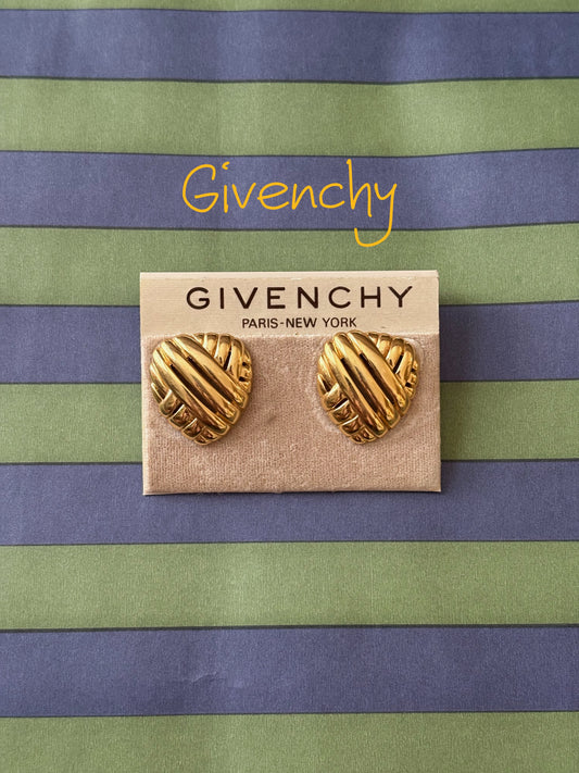 Pozłacane kolczyki Givenchy w kształcie serc