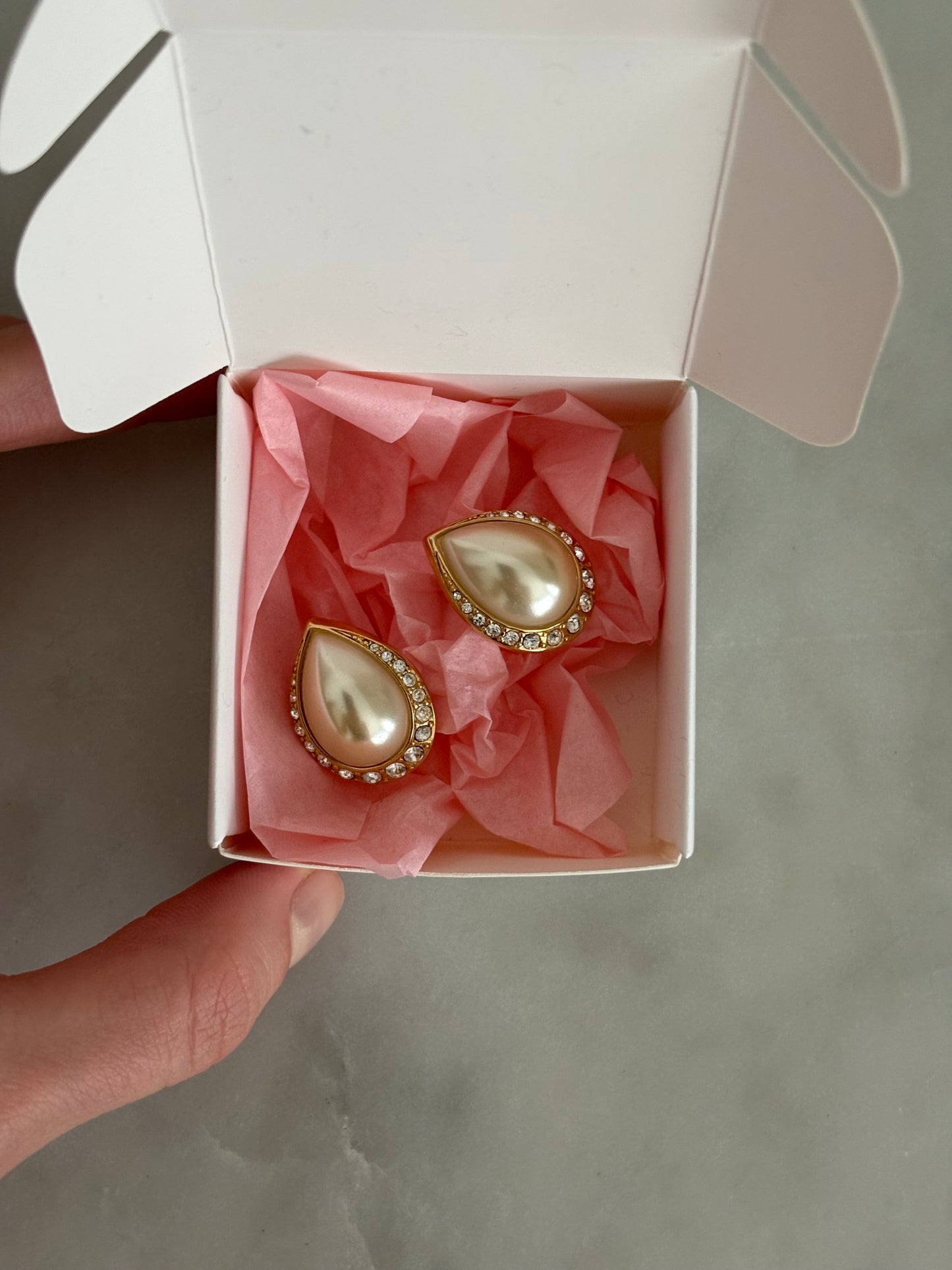 Pozłacane kolczyki Swarovski z perłami