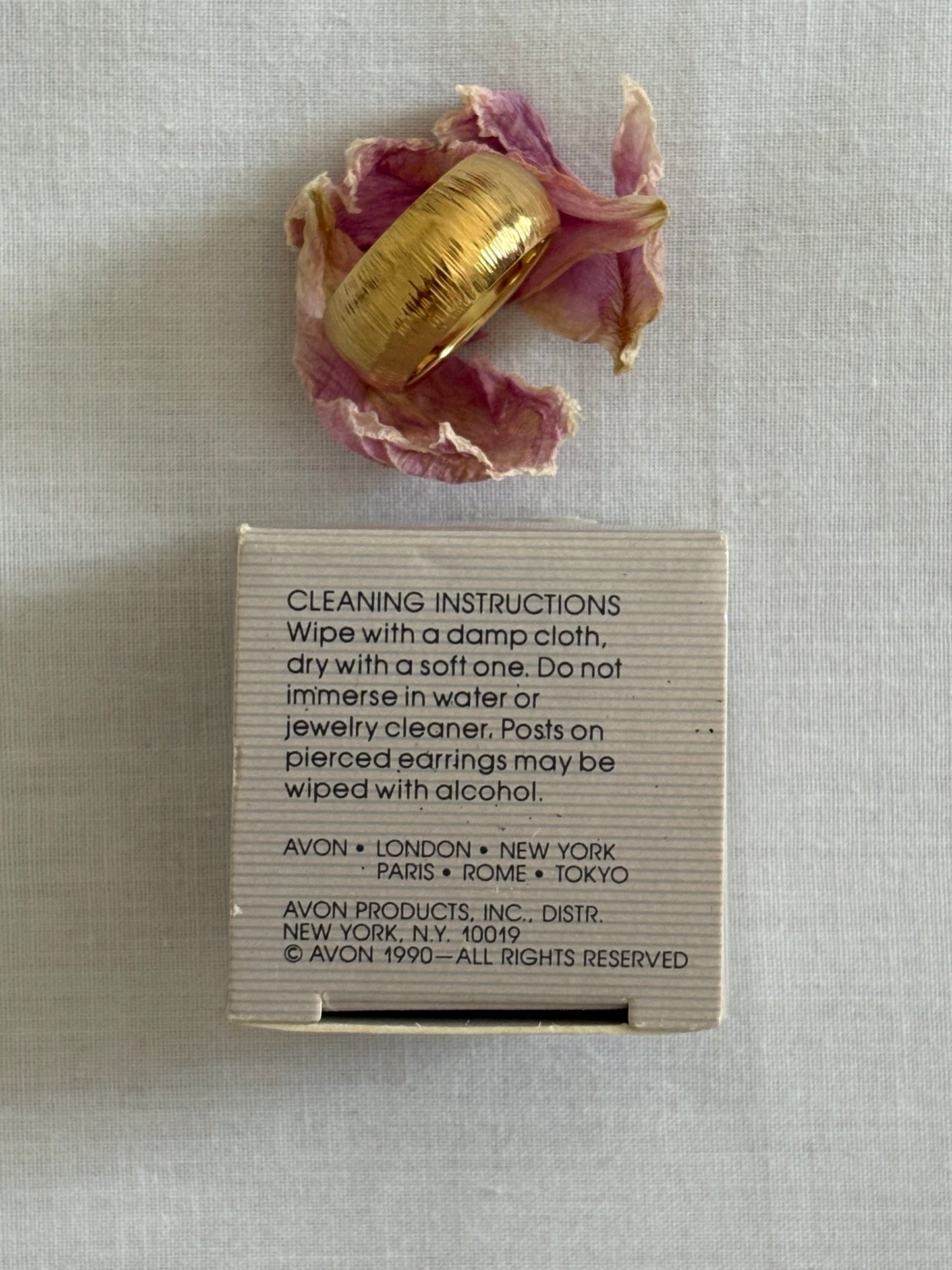 Pierścionek Avon “Florentine band”,18 mm
