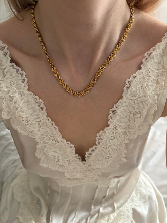 Trifari necklace with knot links