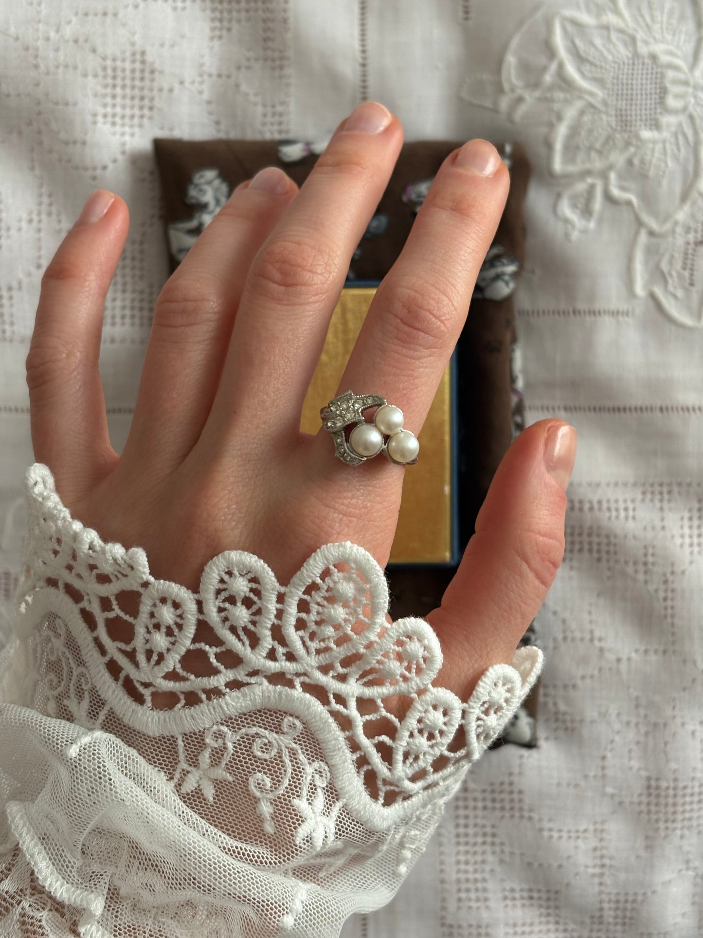 Avon "Evening Splendor" ring, 1973