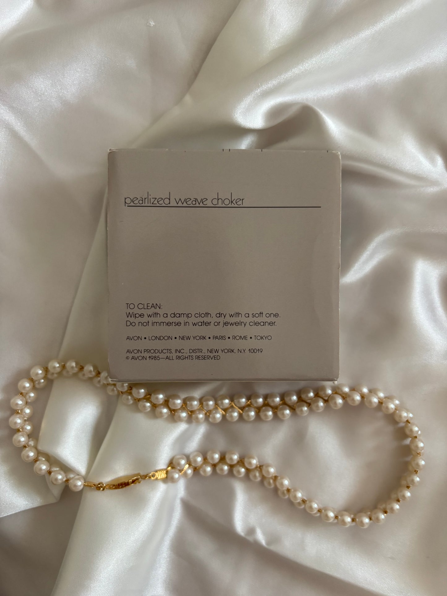 Naszyjnik Avon „Pearlized weave choker”,1985 rok