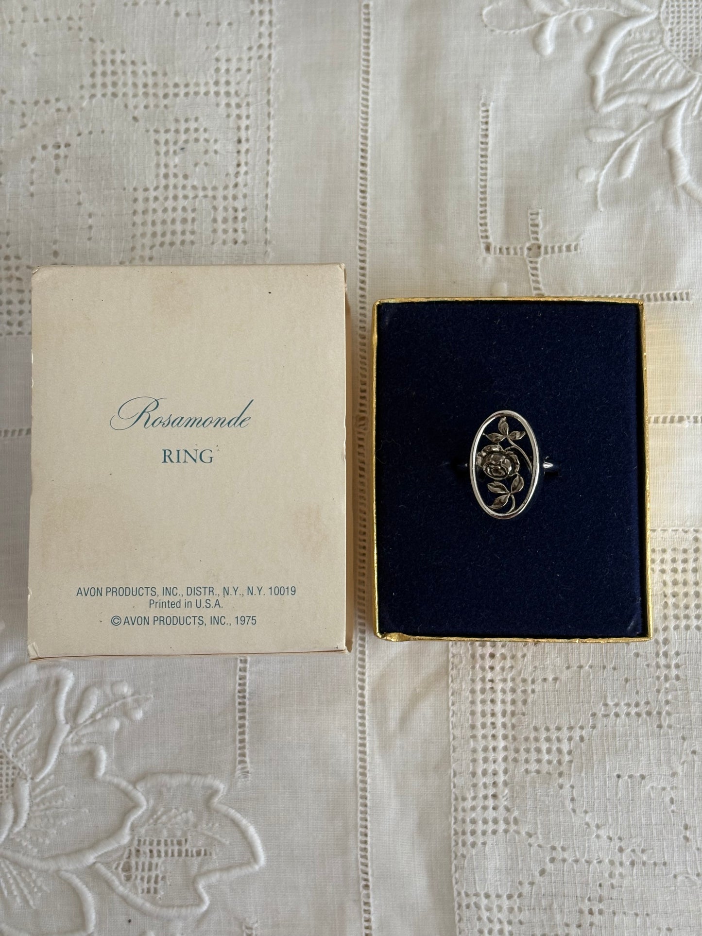 Avon "ROSAMONDE" ring, 1975