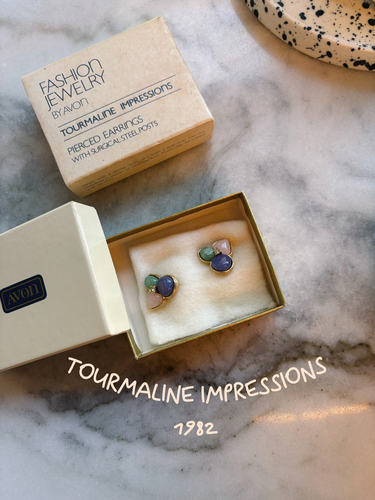 Kolczyki Avon „TOURMALINE IMPRESSIONS”,1982 rok