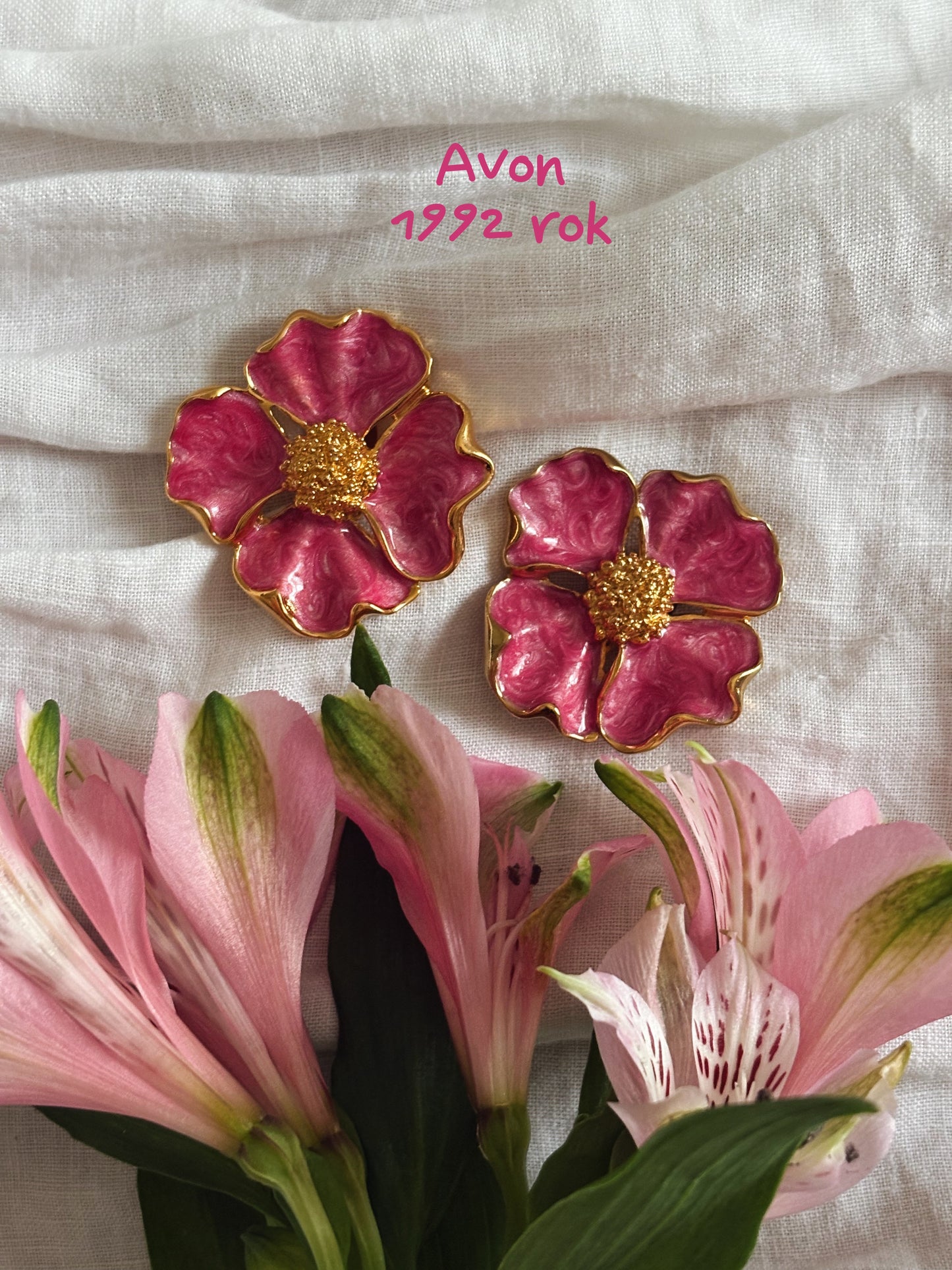 Klipsy Avon z 1992 roku
