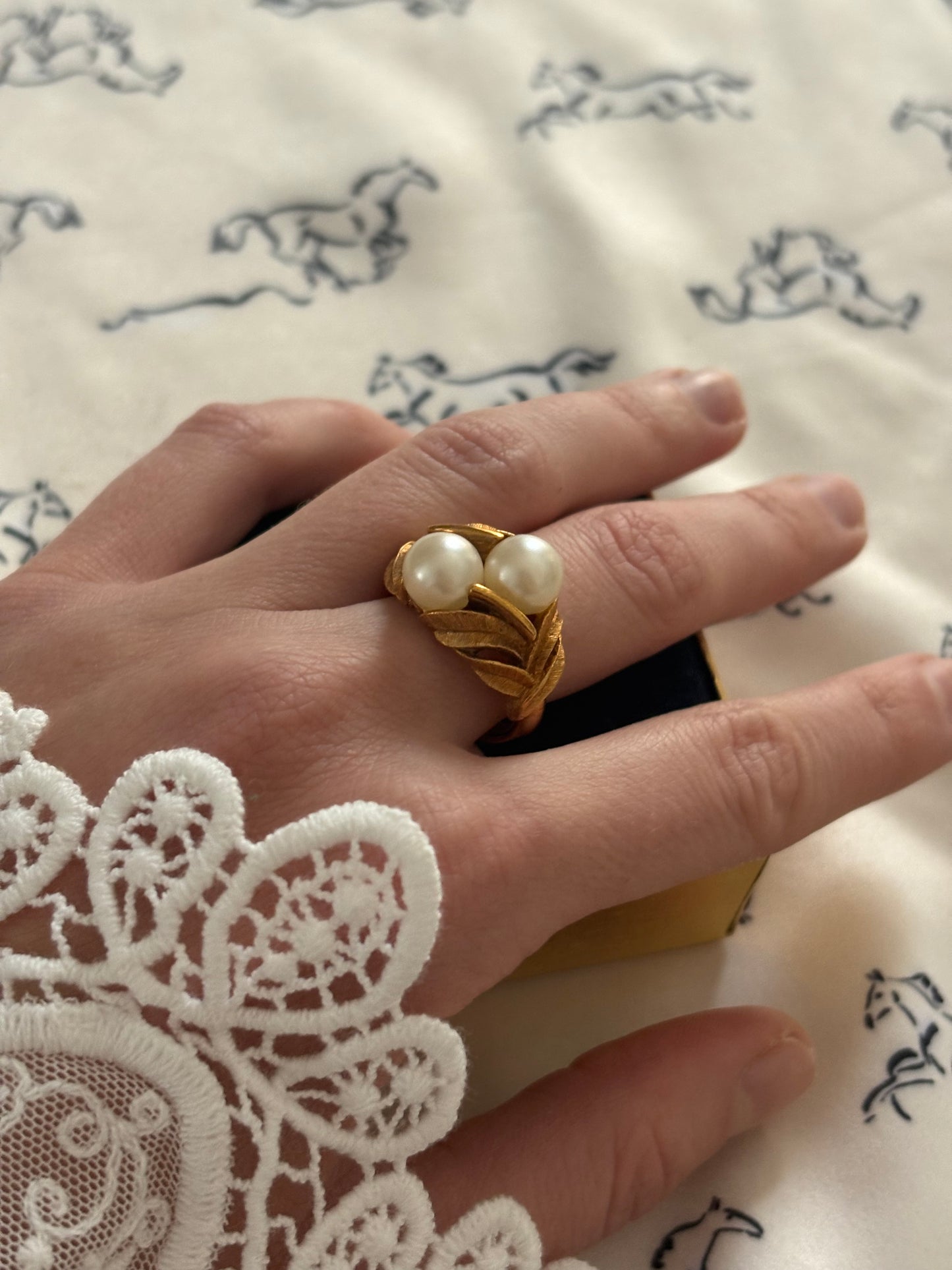 Pierścionek Avon „Evening Creation Duet”,1971 rok