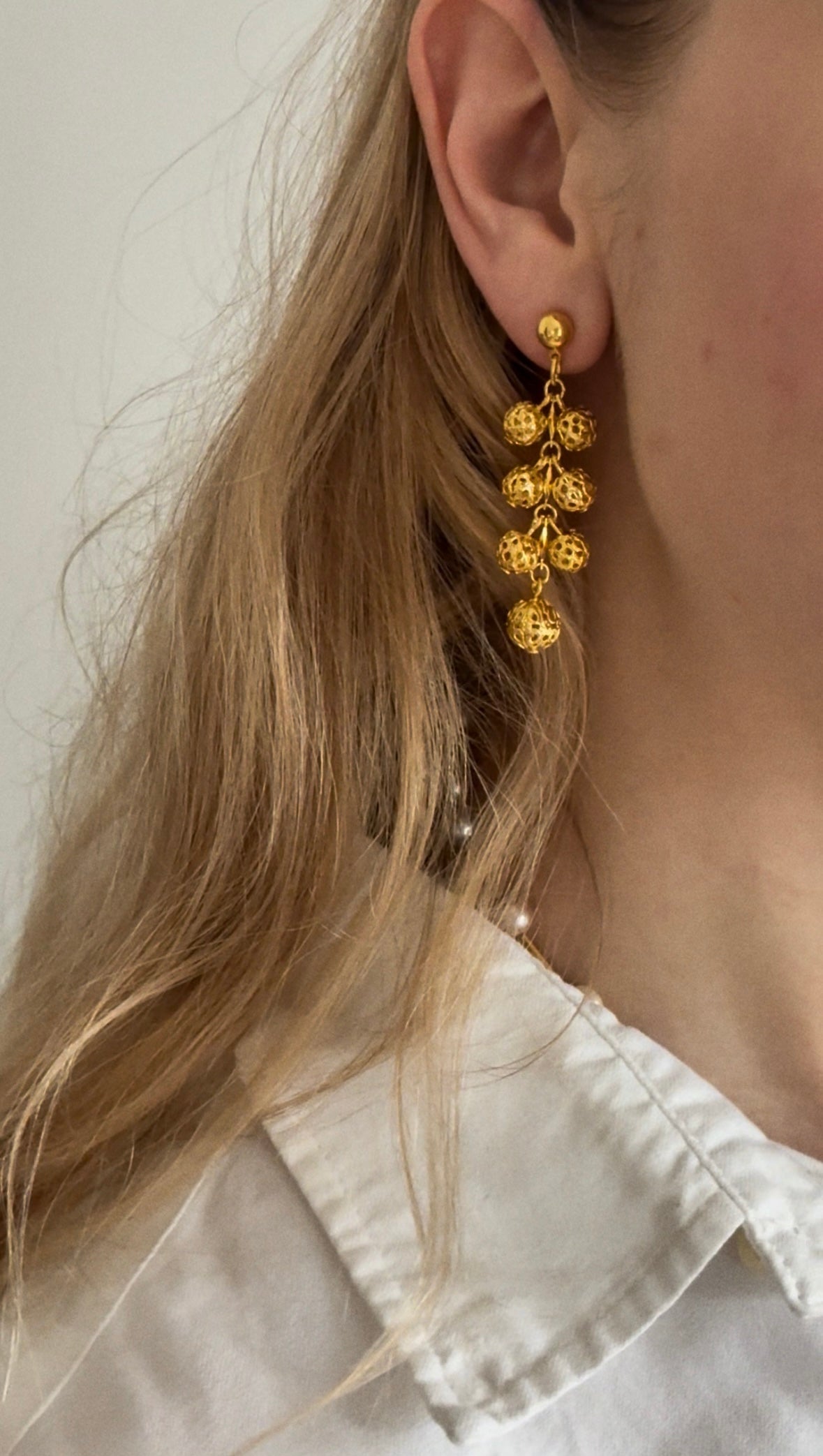 Avon "Filigree Shower" Earrings, 1992