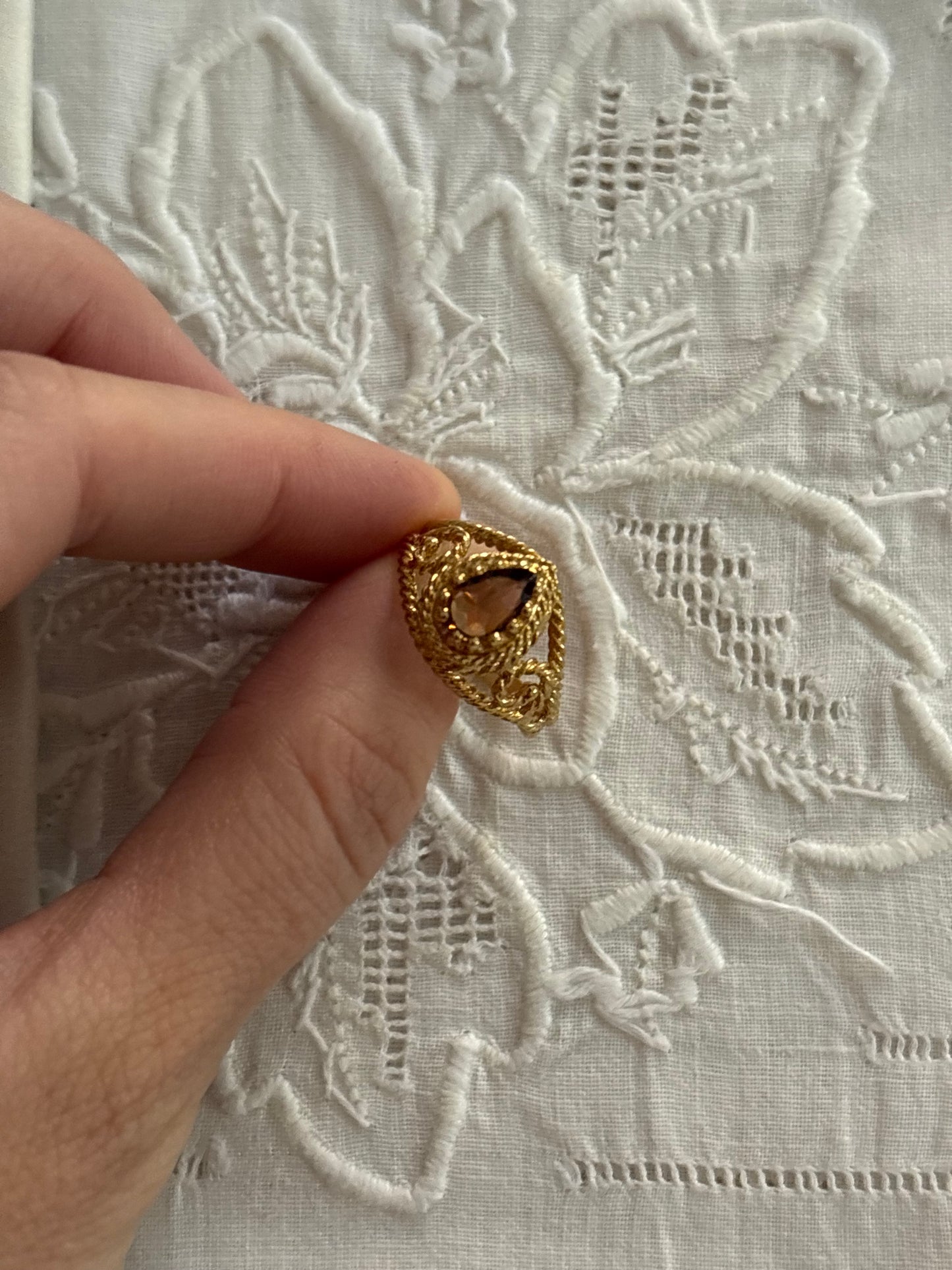 Pierścionek Avon „Smokeblaze” (1977)