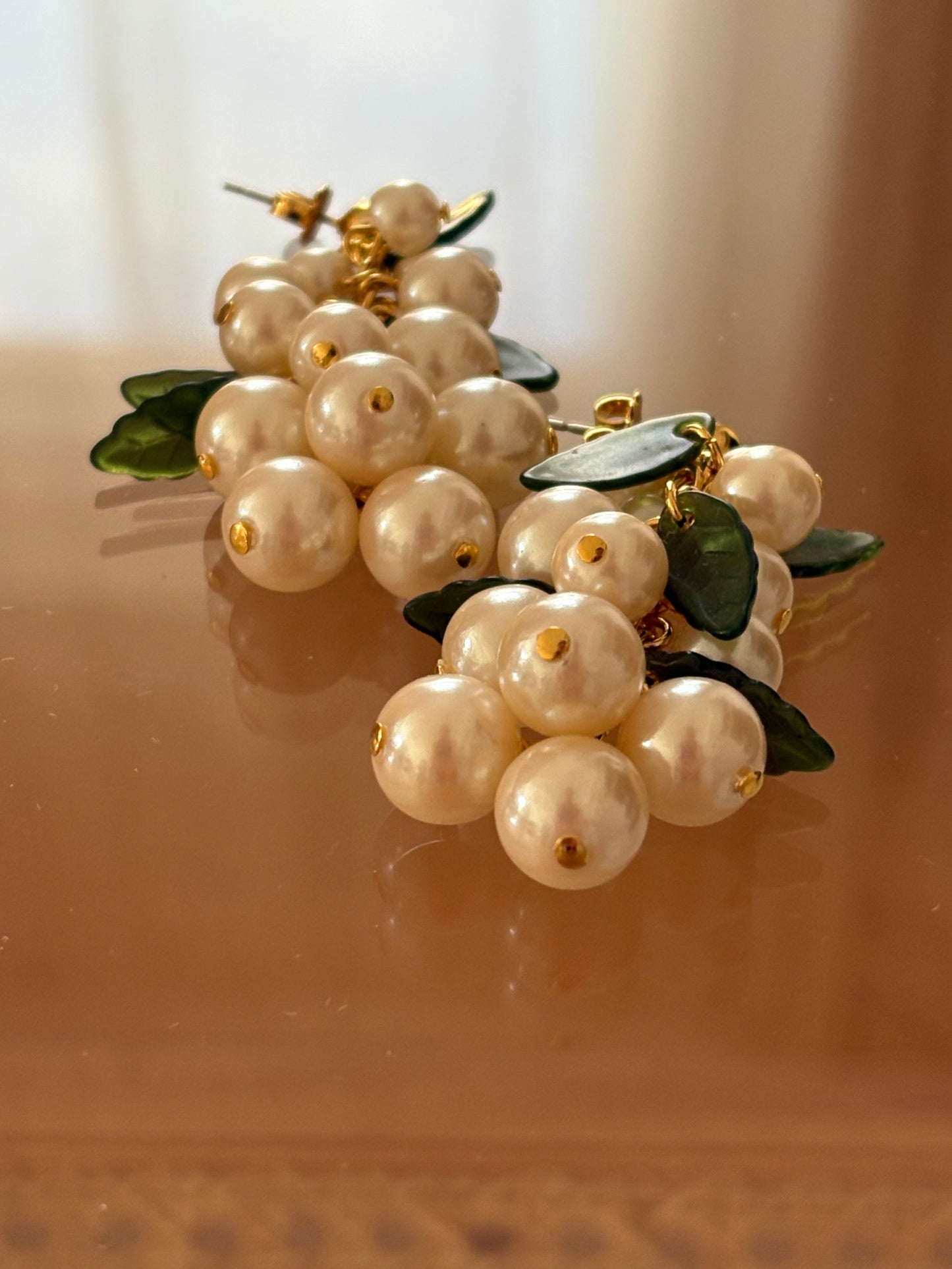 Avon "Pearlesque Dangle" Earrings, 1992