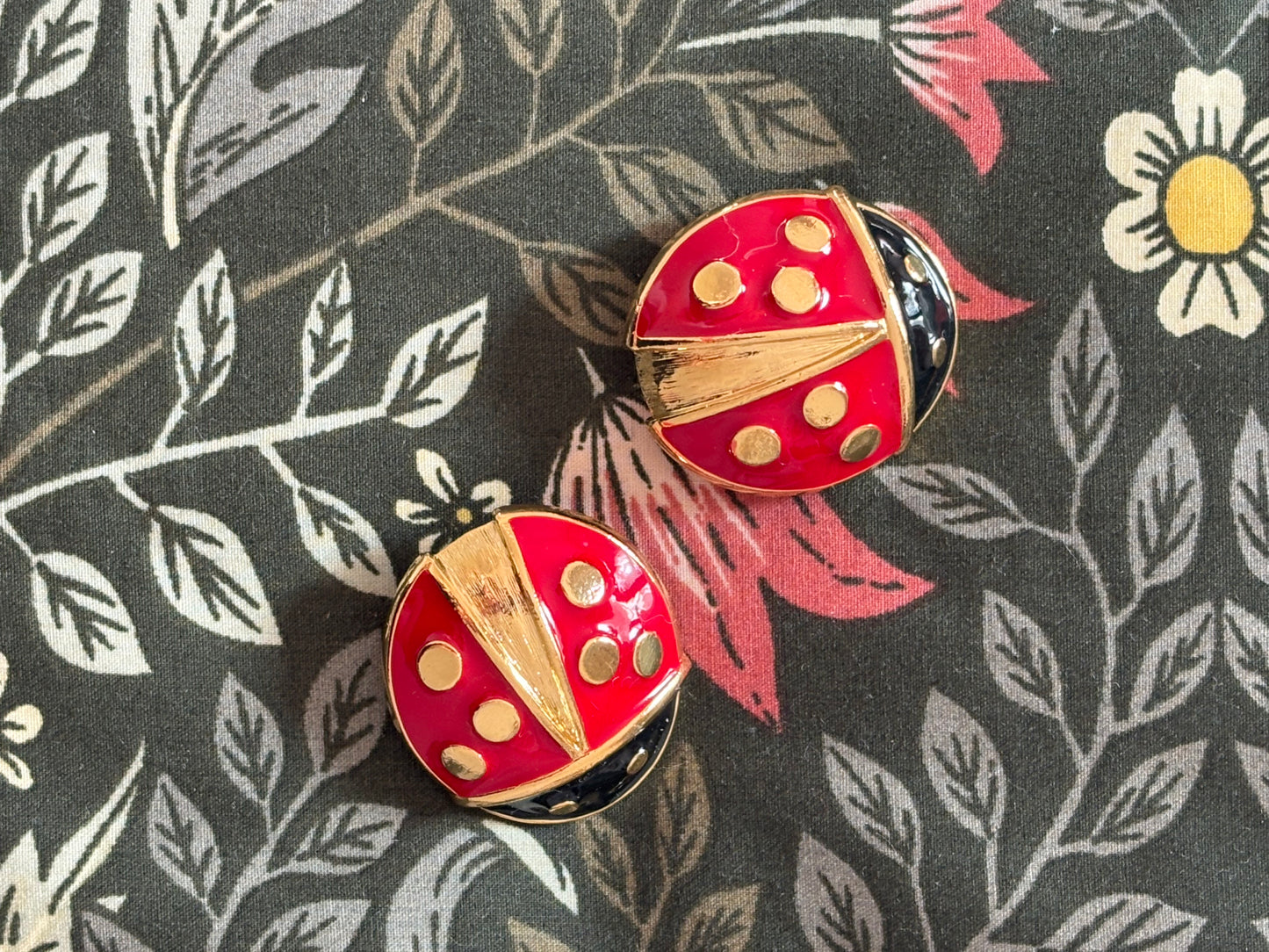 Large Avon "Lucky Ladybug" clips, 1992