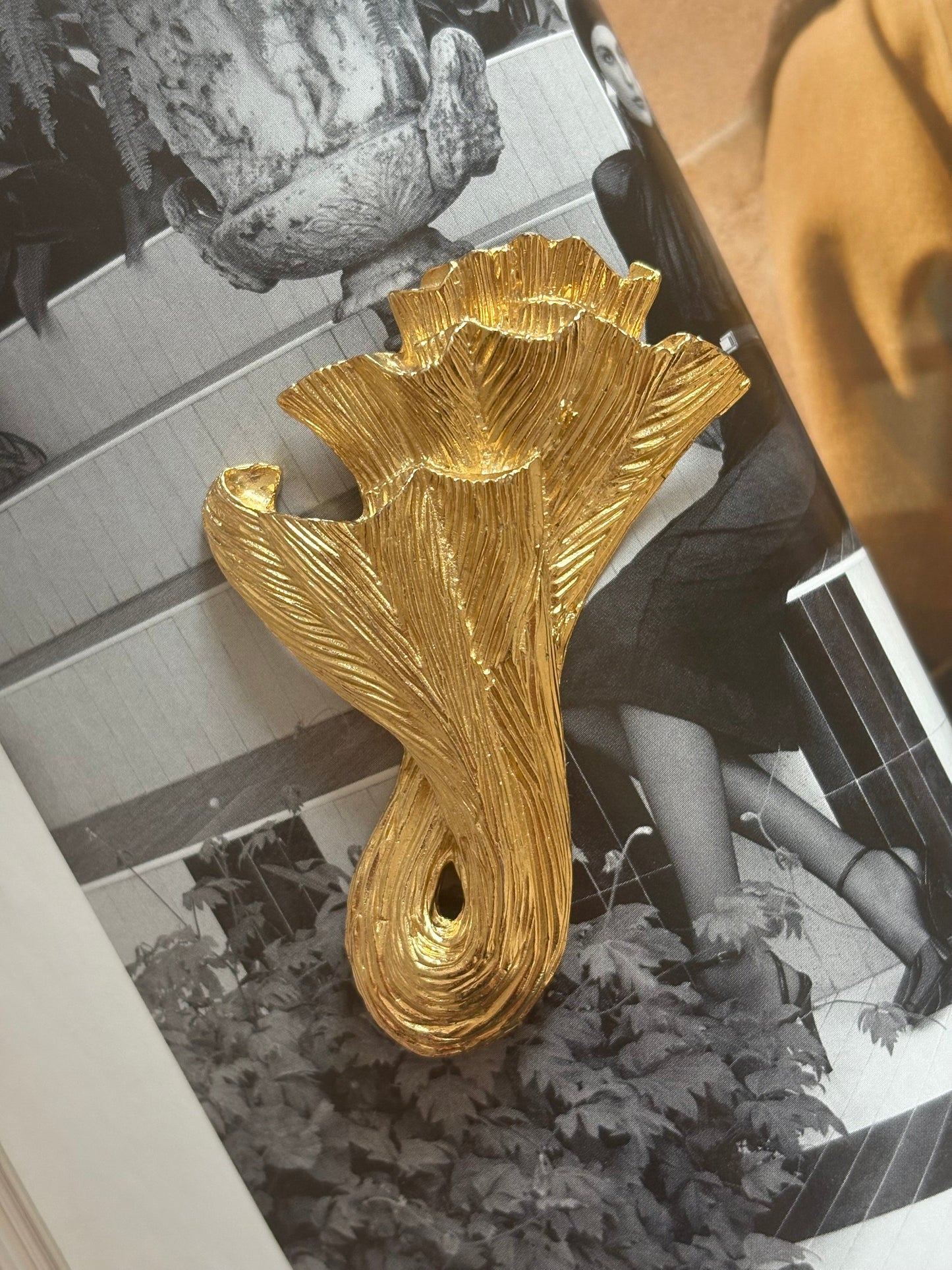 Broszka Givenchy liśc Ginkgo❤️