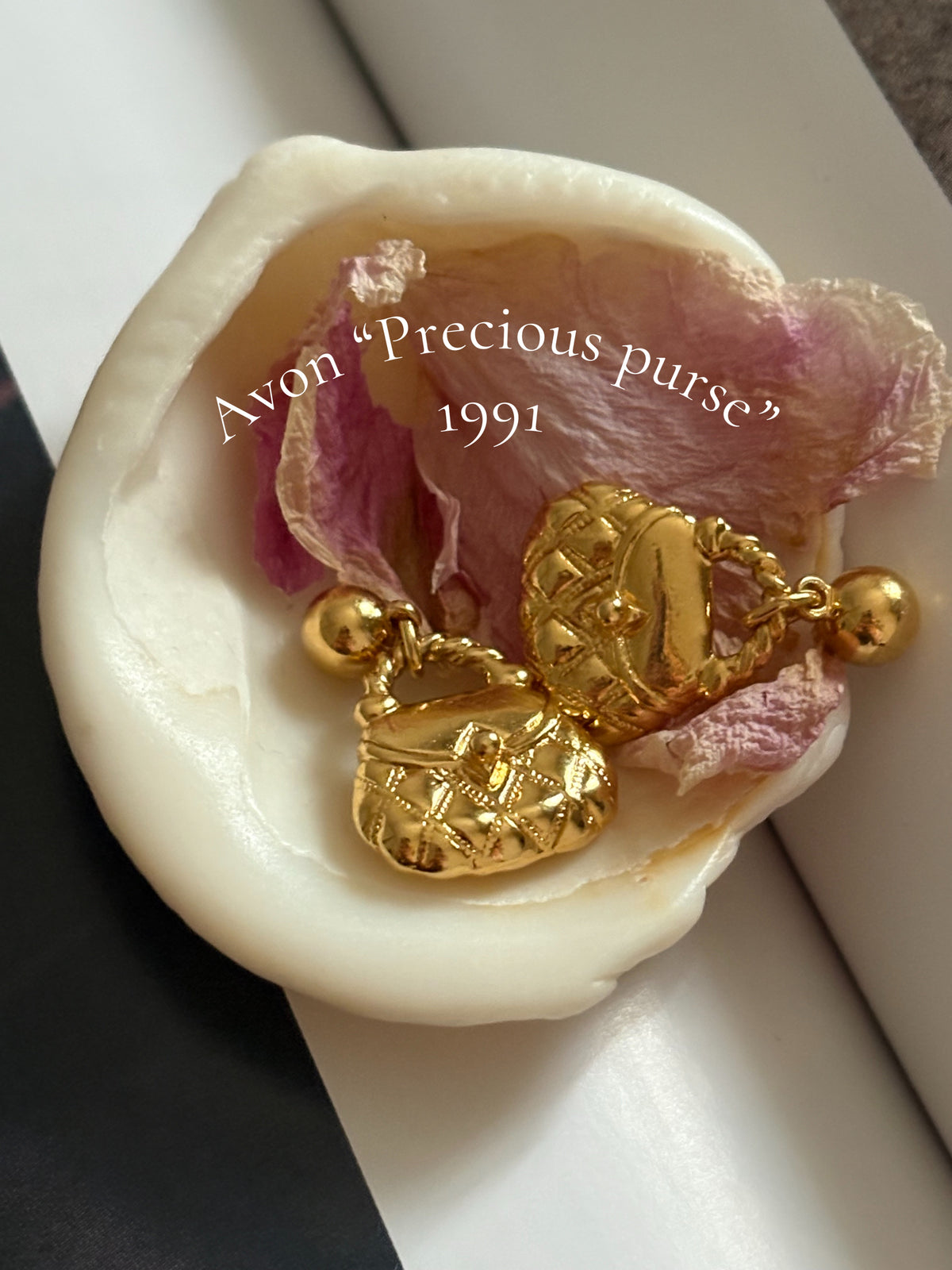 Kolczyki Avon “Precious purse”,1991 rok