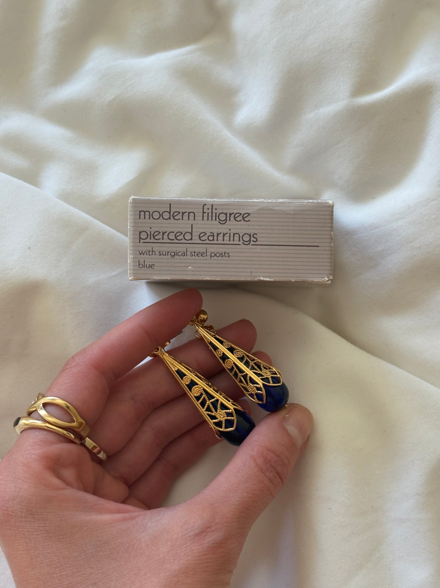 Kolczyki Avon “Modern filigree”,1992 rok